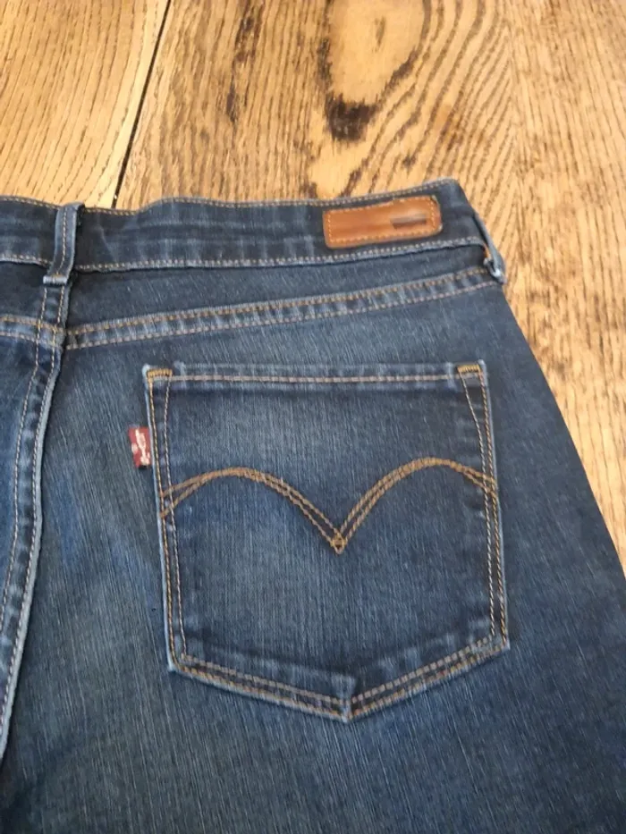 Jeans Levi's femme W 30 demi curve fr 40/42 - photo numéro 8
