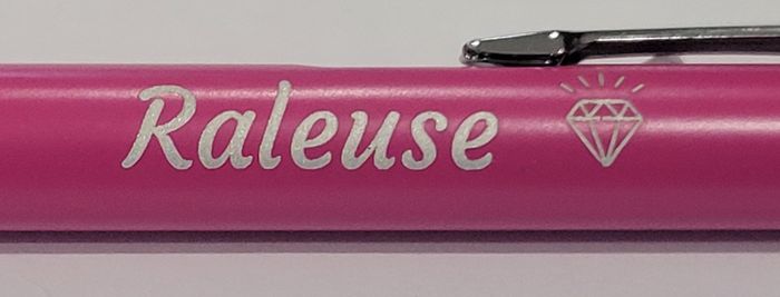 STYLO BILLE INSCRIPTION RALEUSE COLORIS ROSE ! NEUF ! IDEE CADEAU ! - photo numéro 2