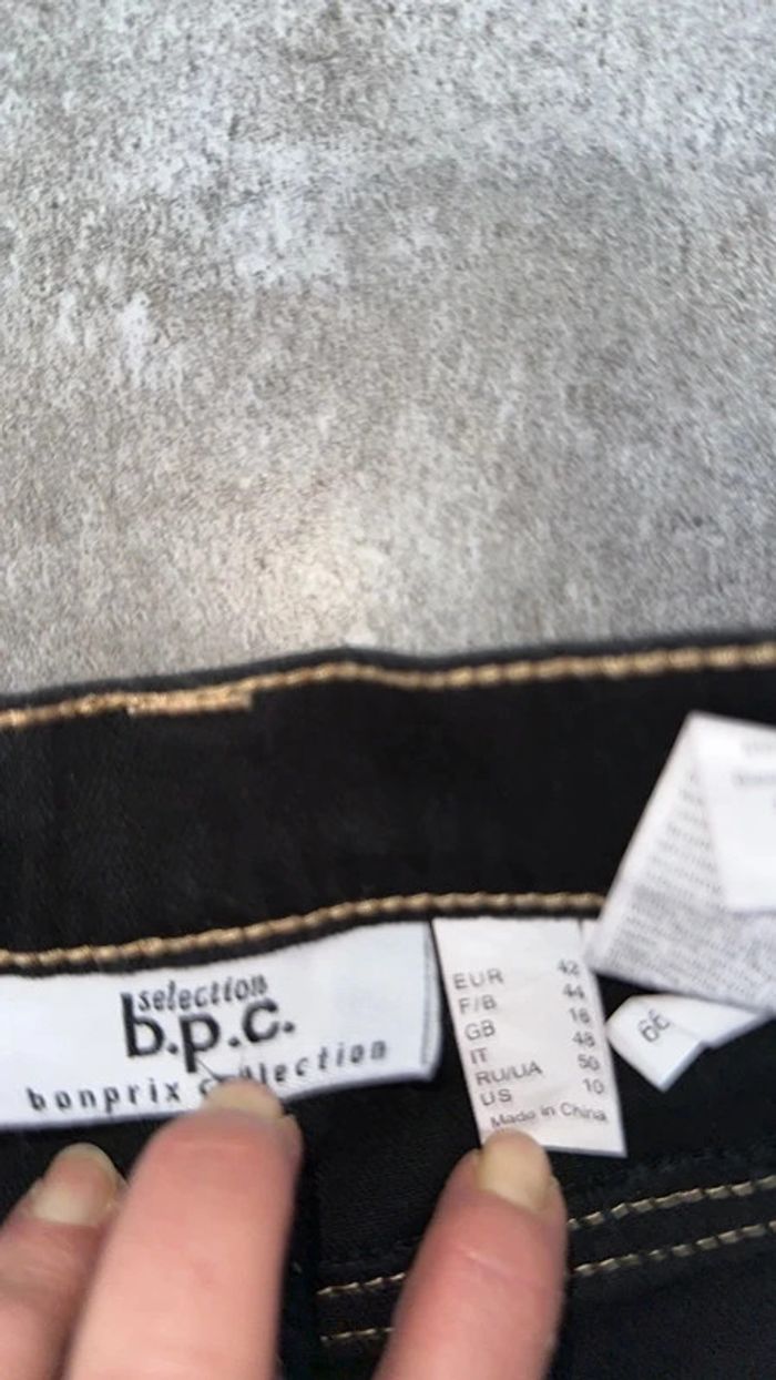 Neuf 🤩 très joli jeans BPC taille 44 , une pure splendeur - photo numéro 5