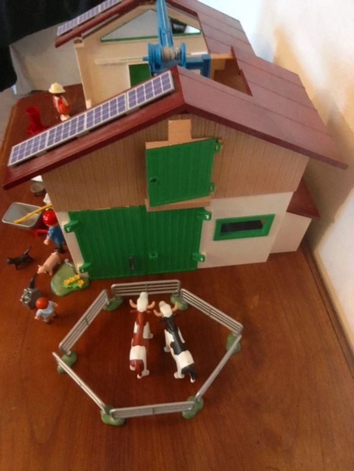 Ferme playmobil avec animaux, personnages et accessoires - photo numéro 4