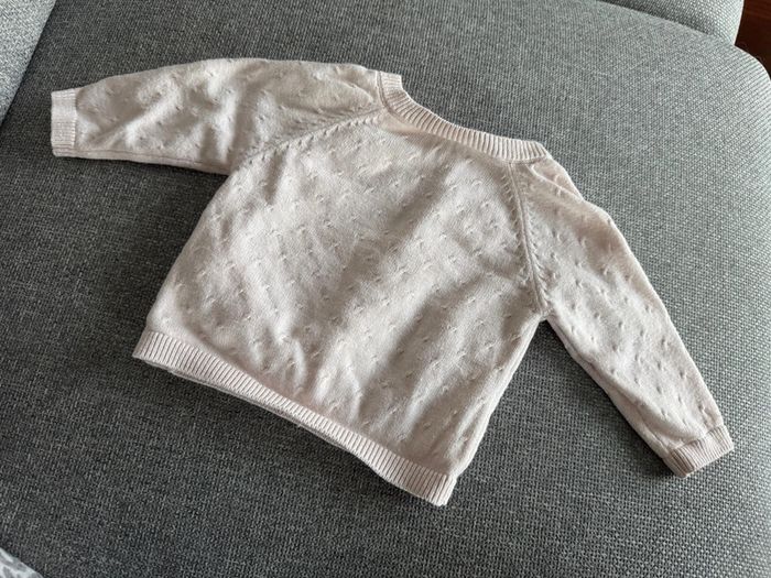 Pull tape à l’œil 3 mois - photo numéro 3