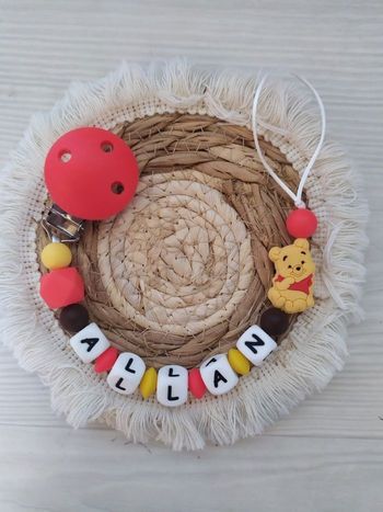 Attache tétine personnalisée