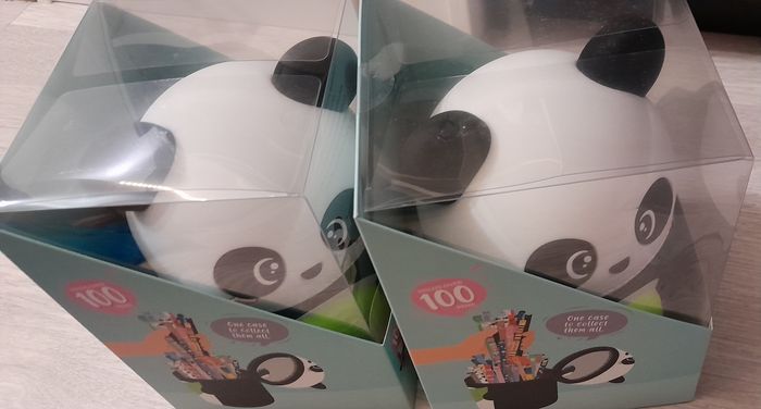 Lot de 2 trousses neuves Legami panda XXL - photo numéro 3