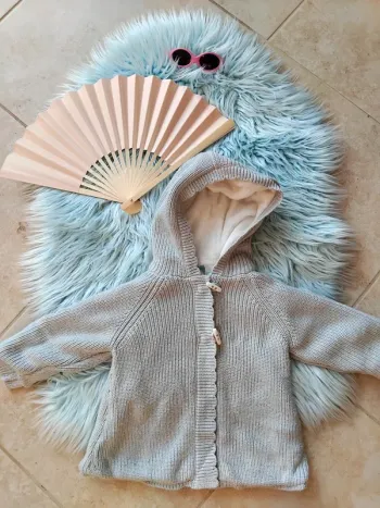 🌞 veste à capuche chaude fille Obaïbi 18 mois