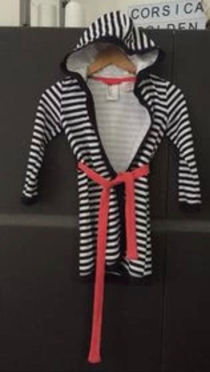 Robe de chambre à capuche