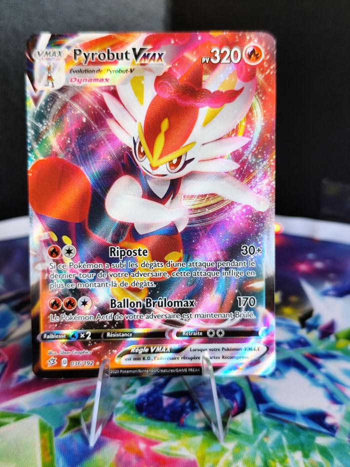 Carte pokémon neuve 🇨🇵 Pyrobut Vmax 036/192 Clash des rebelles