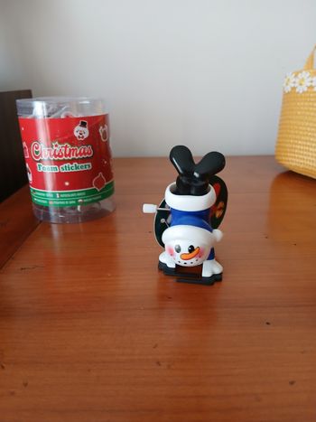 Noel: Boîte 50 stickers mousse/9 motifs Figurine à remonter