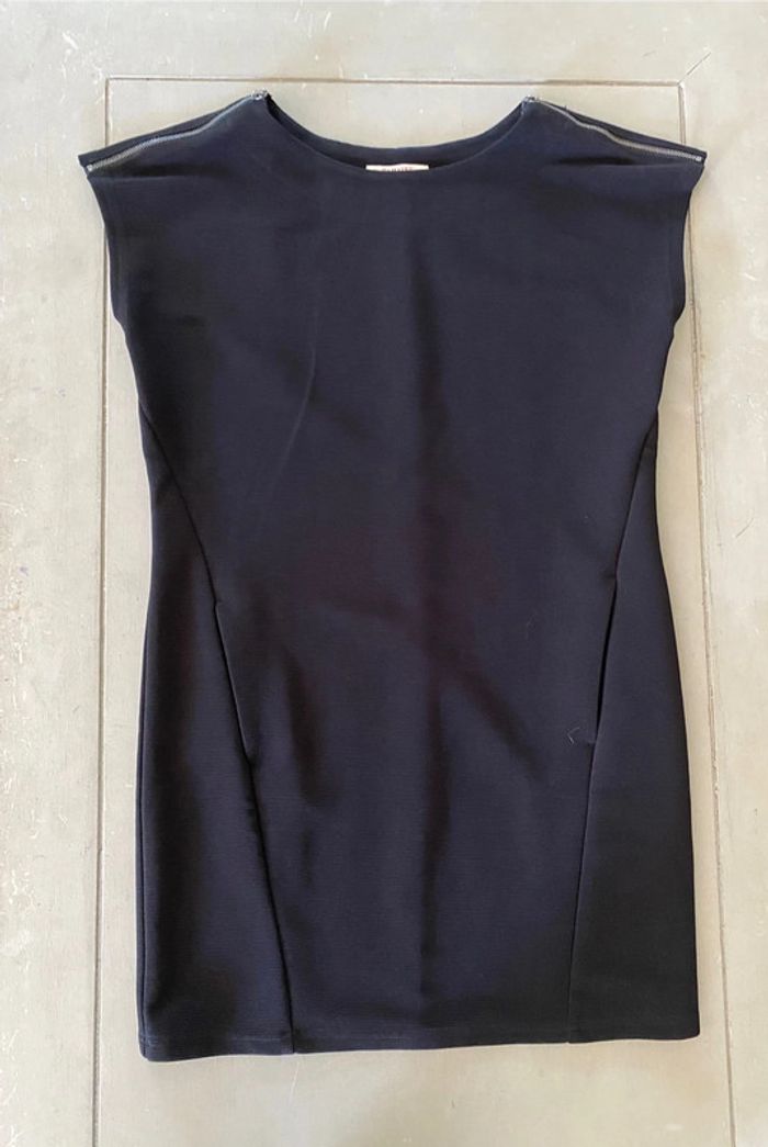 Robe noire Camaieu taille 38 - photo numéro 6