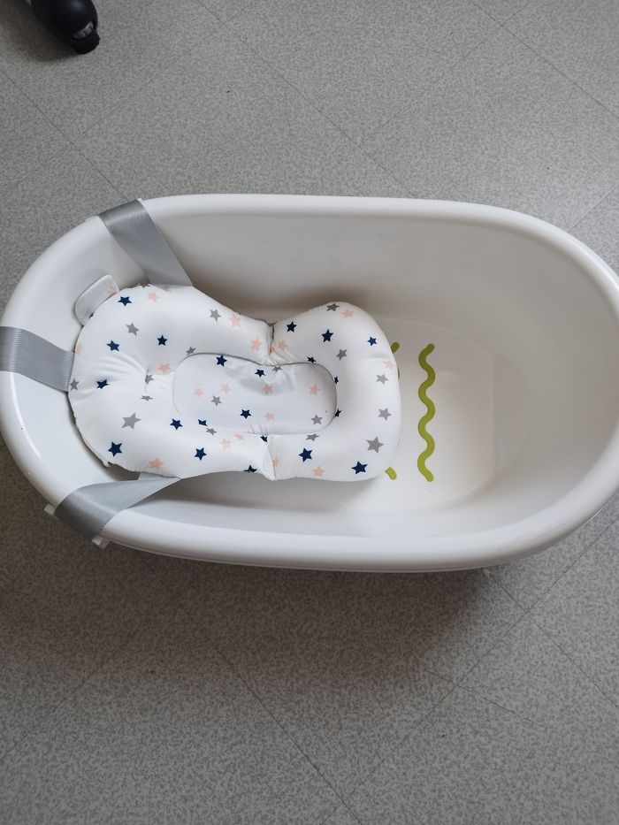Baignoire avec la housse neuf