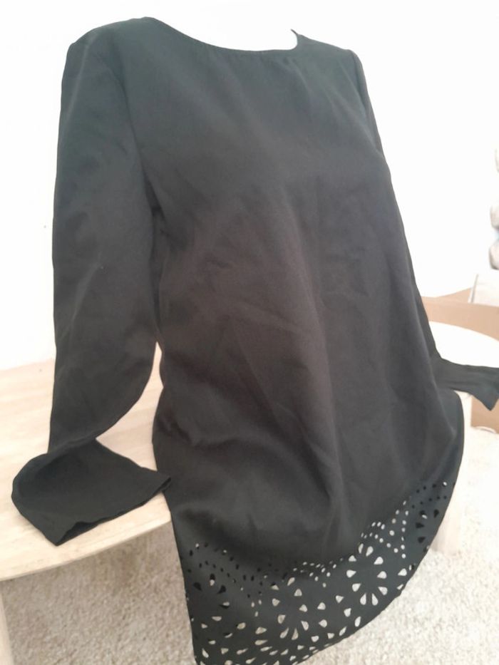 Robe d'été 💫 légère 💫 bas ajouré 💫Shein Taille 40 - photo numéro 3