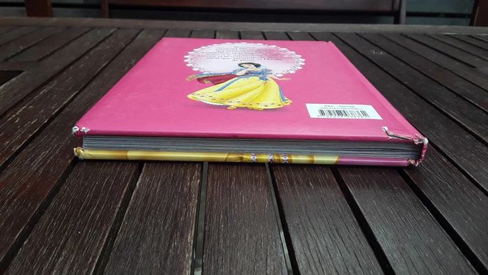 Livre Princesses Bijoux Disney - photo numéro 5