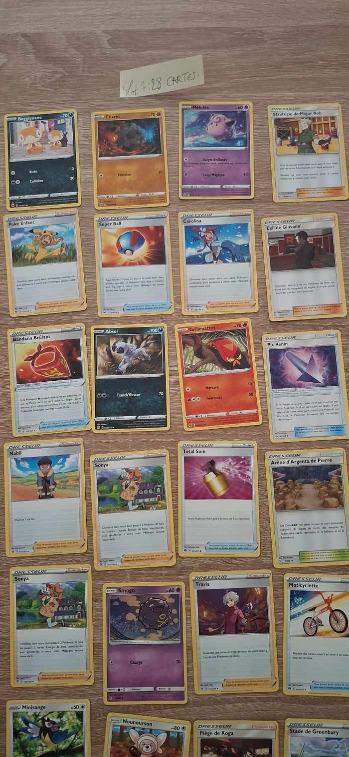 Lot 7 : 28 cartes Pokémon – Dresseurs + Pokémon – bon état - photo numéro 2
