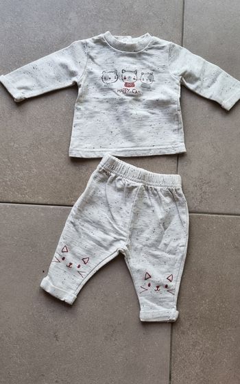 Ensemble taille 1 mois