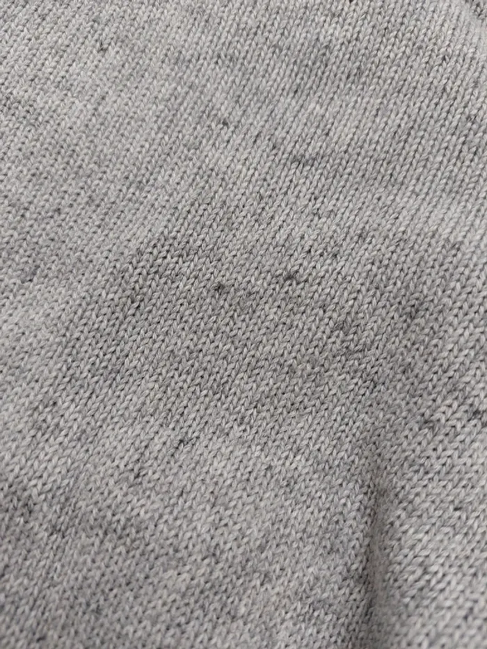 Pull gris moucheté poche devant - photo numéro 8