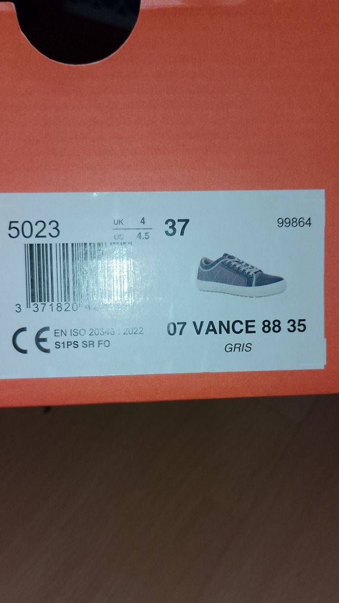 Chaussures de sécurité p.37 - photo numéro 2