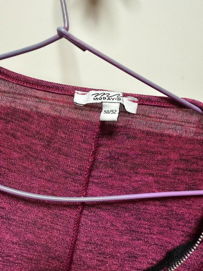T-shirt blouse manche longue avec épaule dénudée femme rose violet taille 50/52 Modavis - photo numéro 2