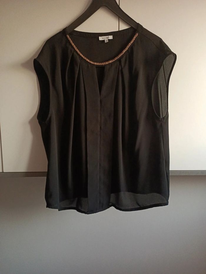 Blouse fluide, 44
