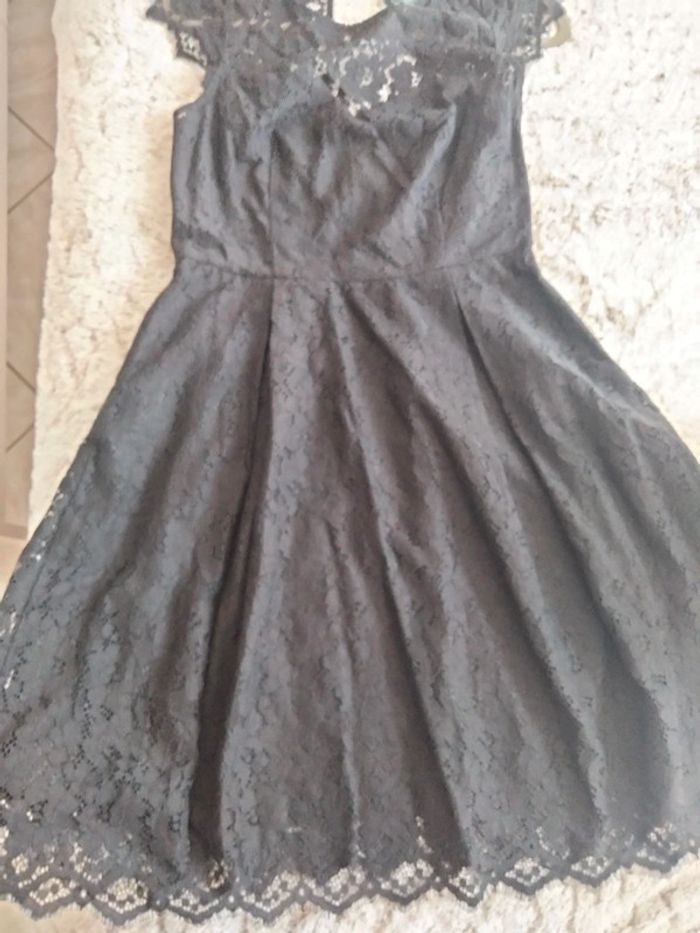 Robe Kookaï neuve taille 38 - photo numéro 9