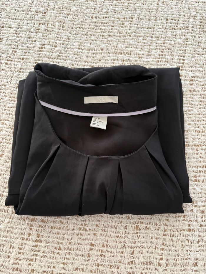 Robe noire - photo numéro 10