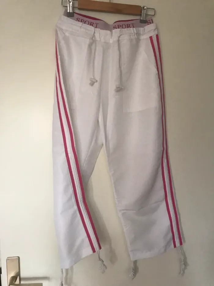 Pantalon de sport blanc fushia