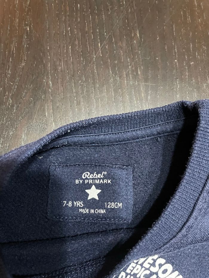 Pull tête de mort - photo numéro 2