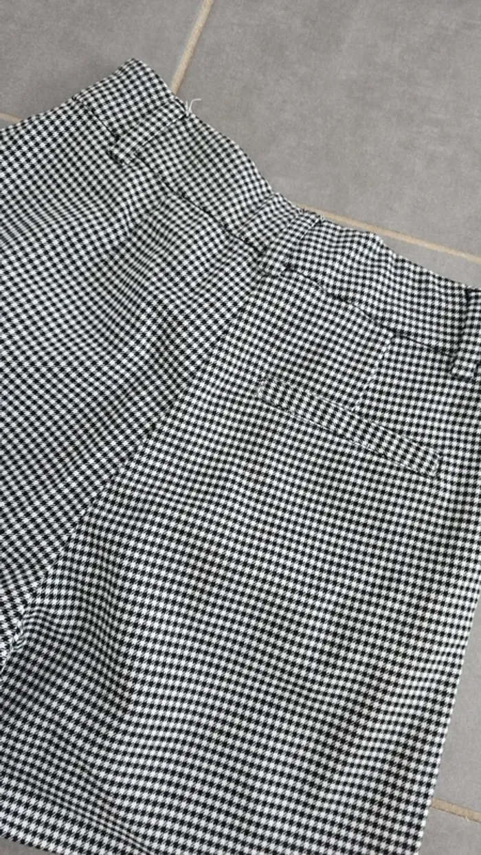 Short taille haute à carreaux gris - photo numéro 4