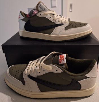 Black friday Nike air Jordan Travis Skott  taille 42  neuve avec étiquettes 🏷