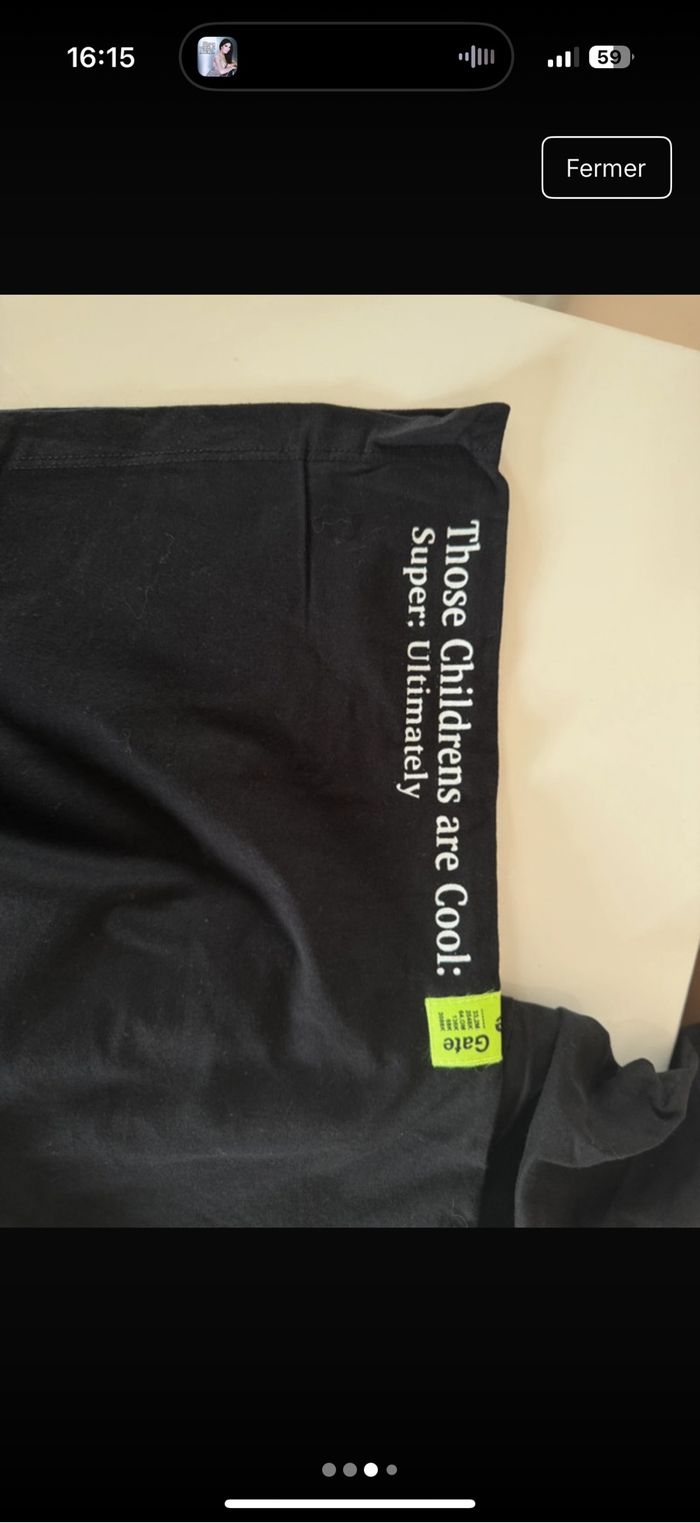 T-shirt noir avec inscription - photo numéro 3