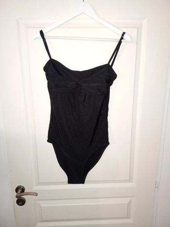 Maillot de bain une pièce noir taille L
