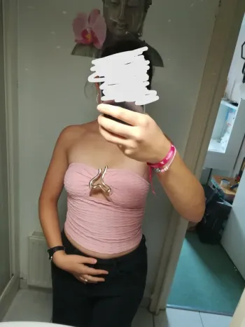 Magnifique tee-shirt bandeau, rose, neuf avec étiquette, taille XS
