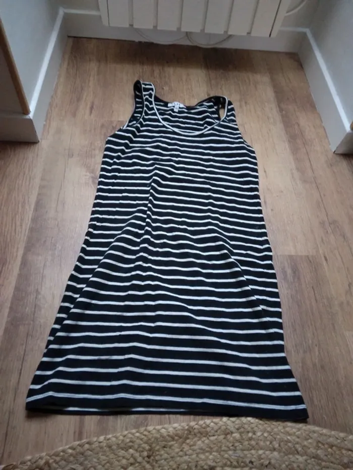 Robe droite