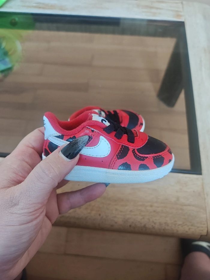 Baskets NIKE mixte p.19,5 - photo numéro 6