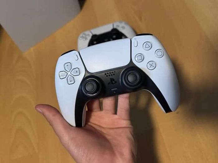 PlayStation 5 pro - photo numéro 2