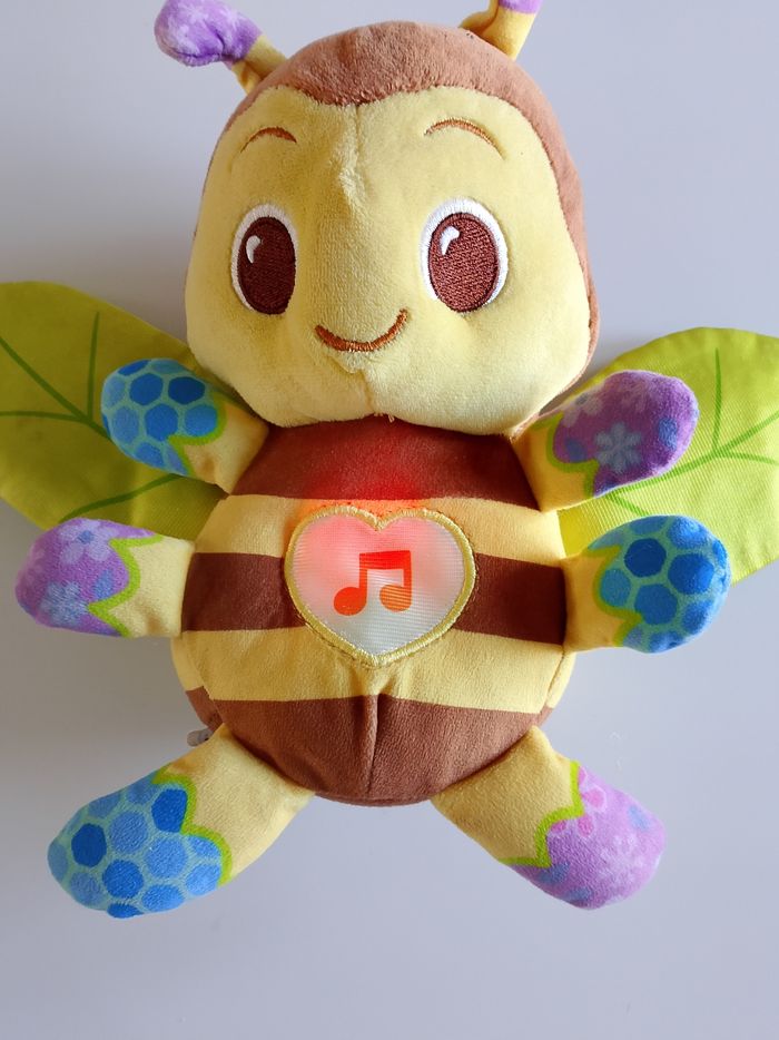Maelle mon abeille vtech fonctionne - photo numéro 4