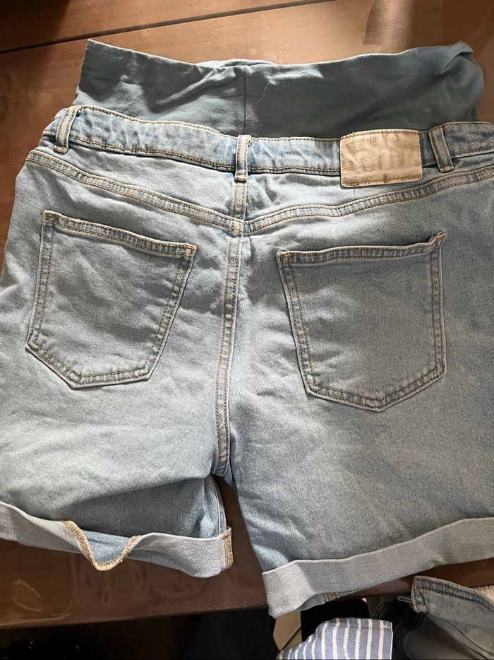 Short grossesse - photo numéro 2