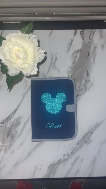 Protège carnet de santé bébé