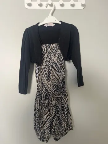 Salopette short légère pour été et beaux jours avec gilet taille 3 ans