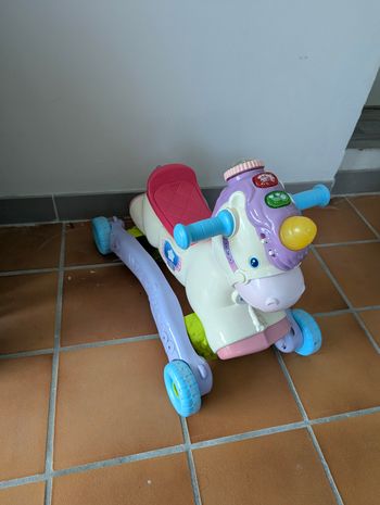 Cheval a bascule ou poussé