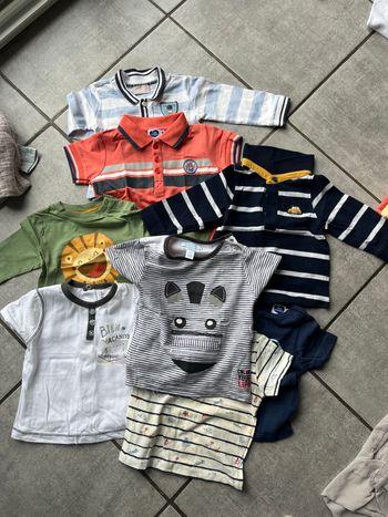 Lot de tee short  taille 6 mois