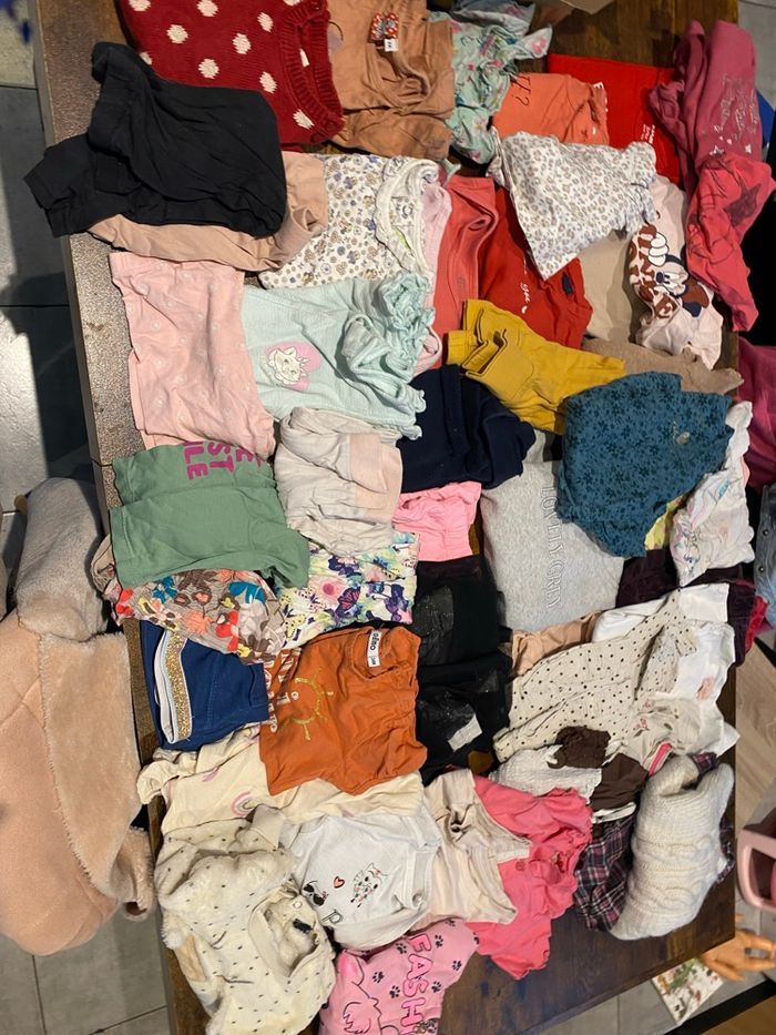 Lot vêtements fille 24mois - photo numéro 2