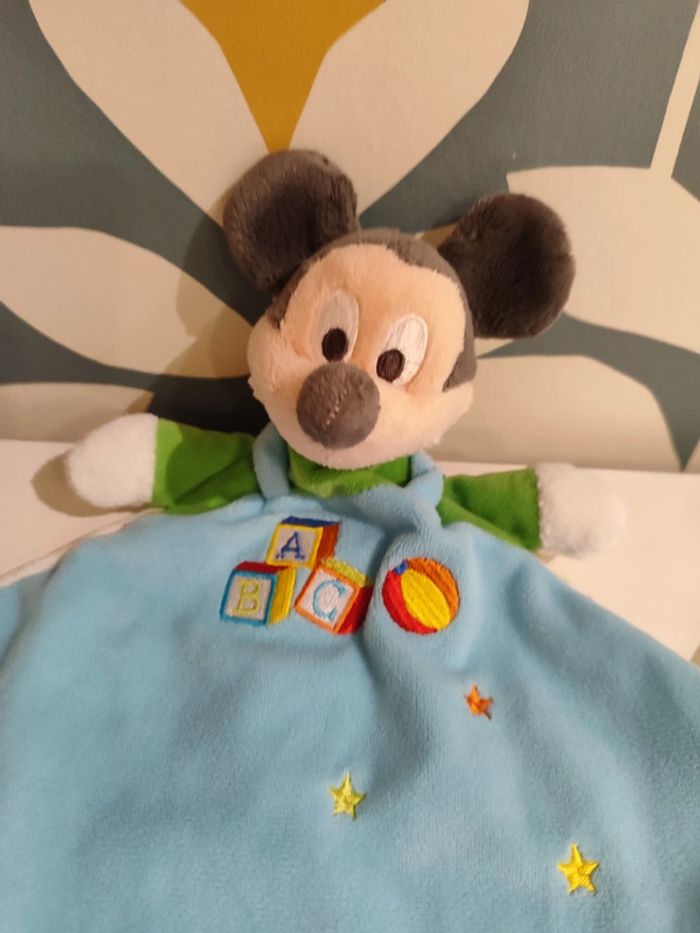 Doudou plat Mickey abc - photo numéro 2