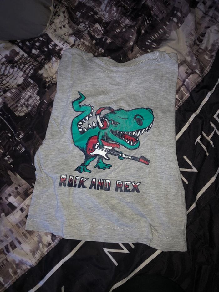 Teeshirt