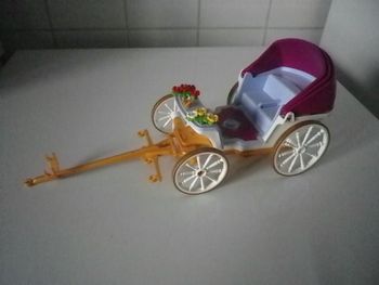 CAROSSE PLAYMOBIL