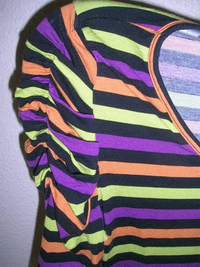 tee-shirt rayé 4 couleurs manches gigot "comme une femme" T.4 - photo numéro 3