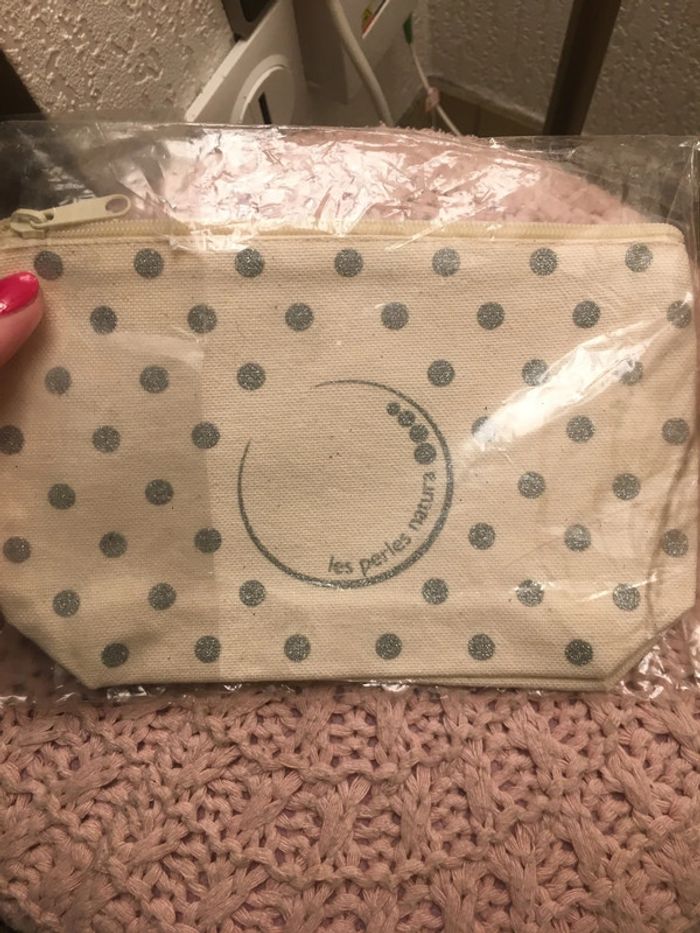 Pochette argentée - photo numéro 2
