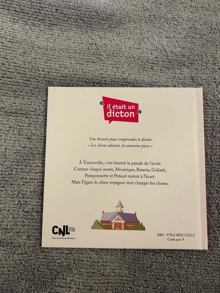 Livre McDo « Les chiens aboient, la caravane passe » Collection « Il était un dicton » 2021 - photo numéro 2