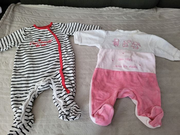 Lot pyjamas - photo numéro 2