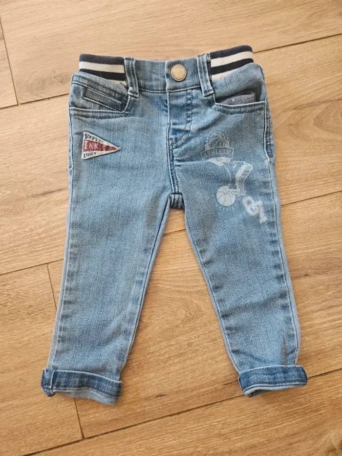 Jeans ikks 18 mois