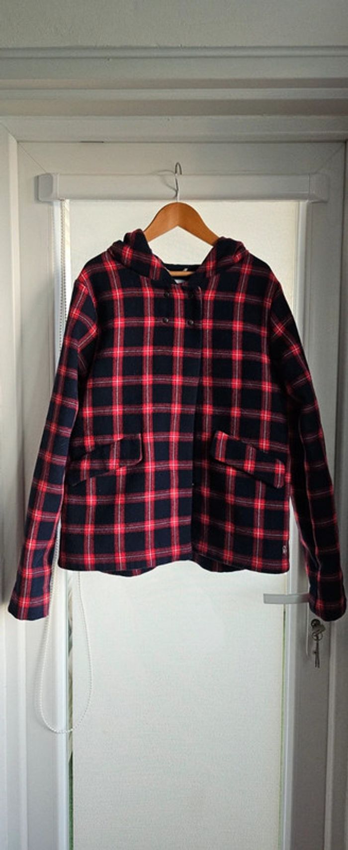 Superbe veste d'hiver en laine