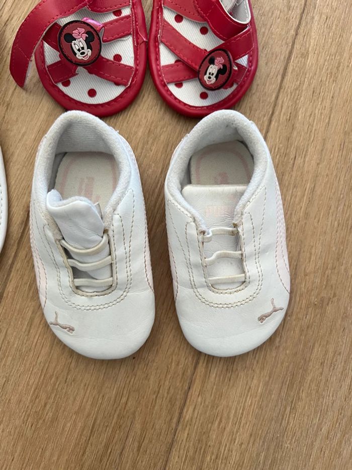 Vend lot de 7 paires de chaussures 6/12 mois - taille 19 bon état - photo numéro 2